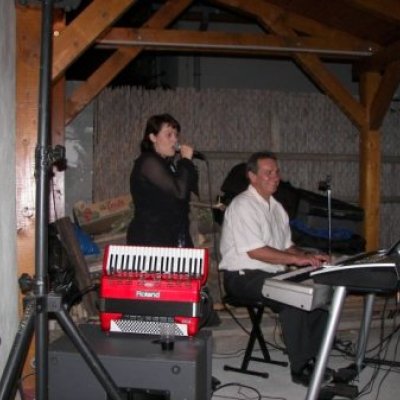 Színház és zongorakoncert