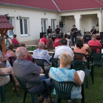 CÉCÓ koncert