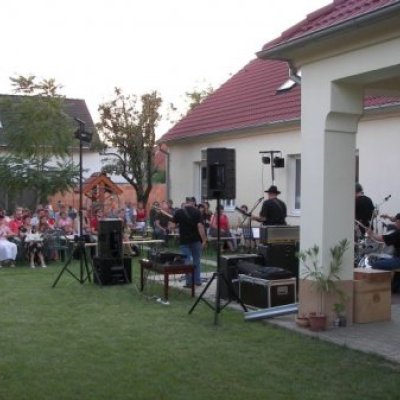 CÉCÓ koncert