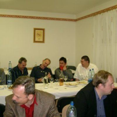 6.JÁRÁSI BORKÓSTOLÓ