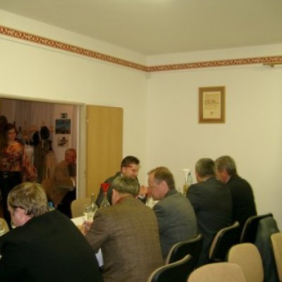 6.JÁRÁSI BORKÓSTOLÓ