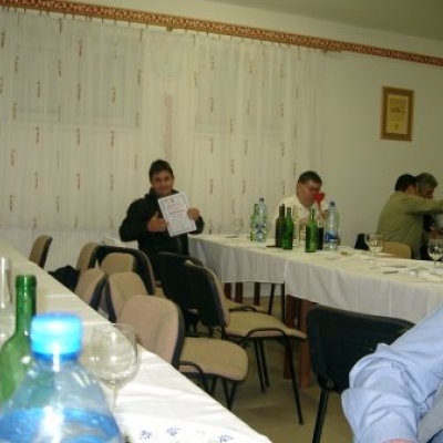 6.JÁRÁSI BORKÓSTOLÓ