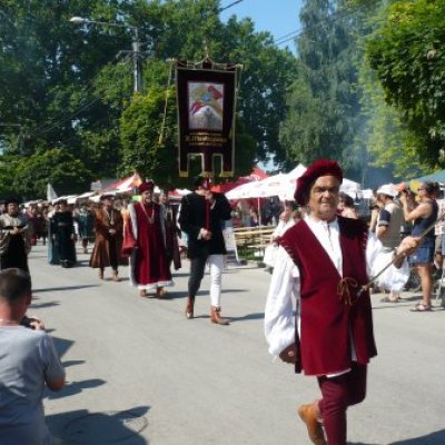 VISEGRÁDI NEMZETKÖZI P A L O T A J Á T É K O K
